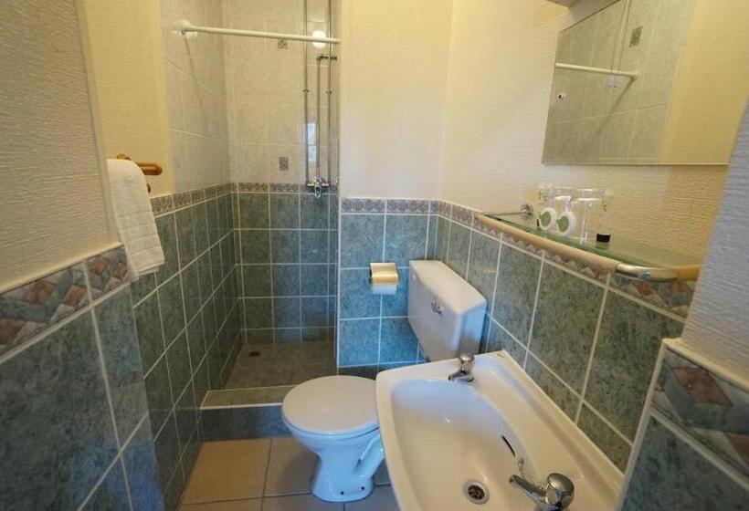 ペンション Church Hill House