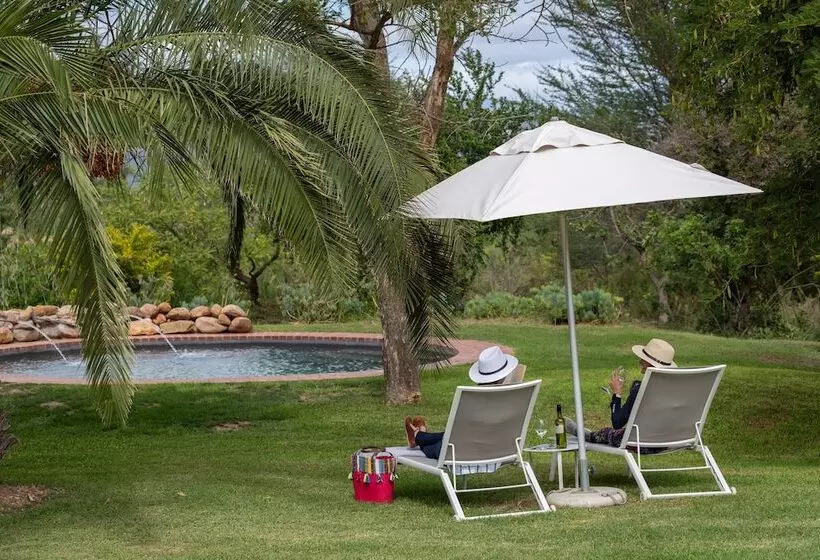 بنسيون Mo & Rose At Soekershof