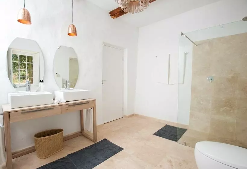 بنسيون Mo & Rose At Soekershof