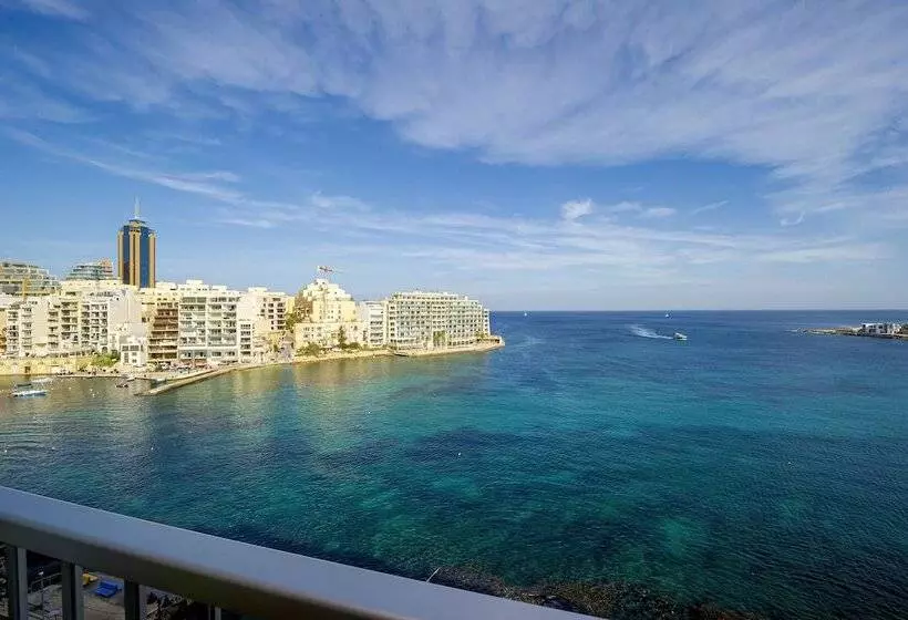 Spinola Bay Top Floor Seafront 3 Bedroom Apartment With Panoramic Sea Views By Getawaysmalta