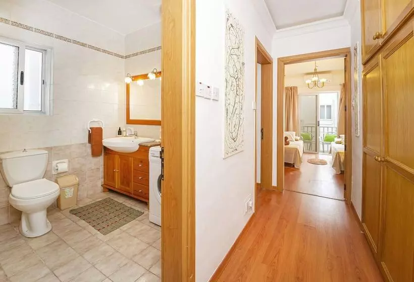 Spinola Bay Top Floor Seafront 3 Bedroom Apartment With Panoramic Sea Views By Getawaysmalta