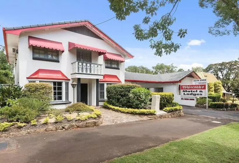 Whiteoaks Motel & Lodges