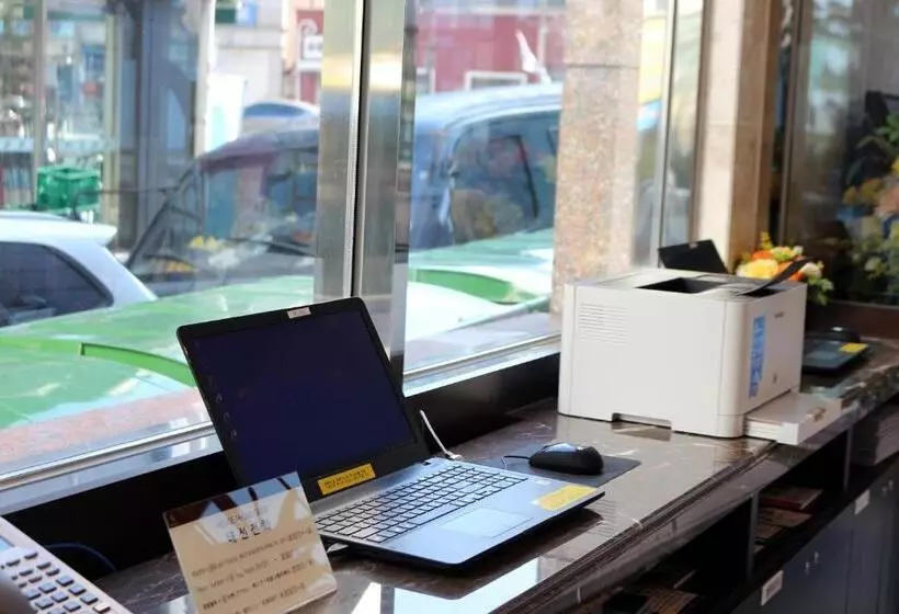 Dongdaemun Inn Guest House – Hostel