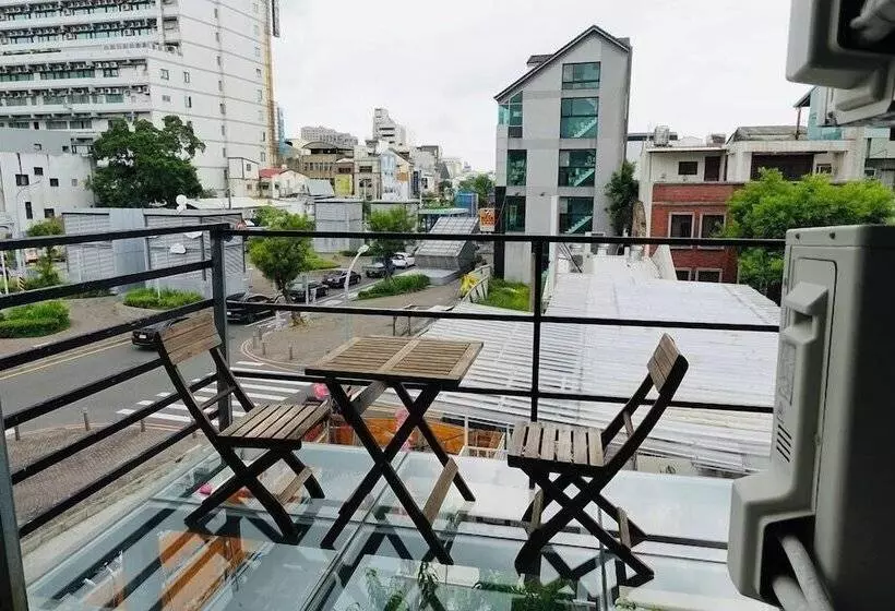 Fuqi Hostel  Heping