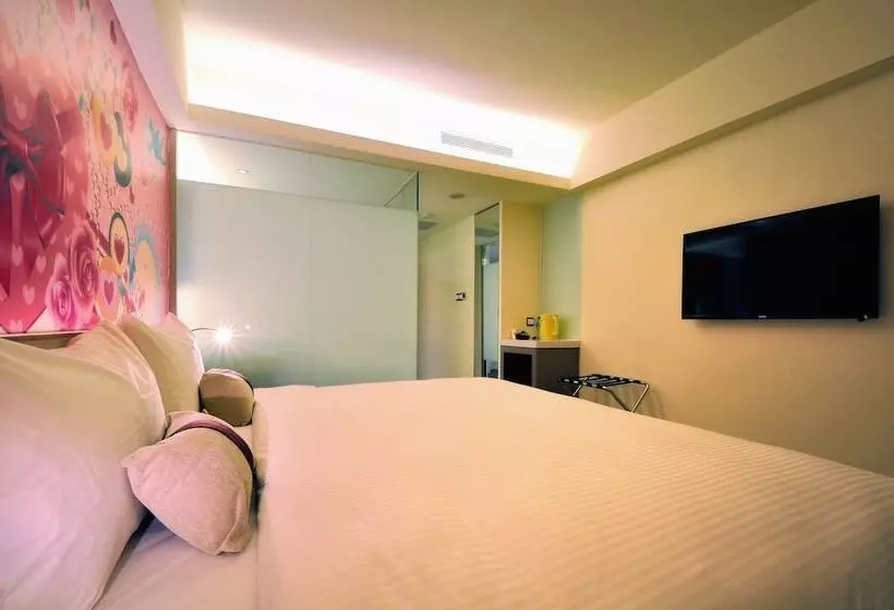 هتل Audi Garden Business