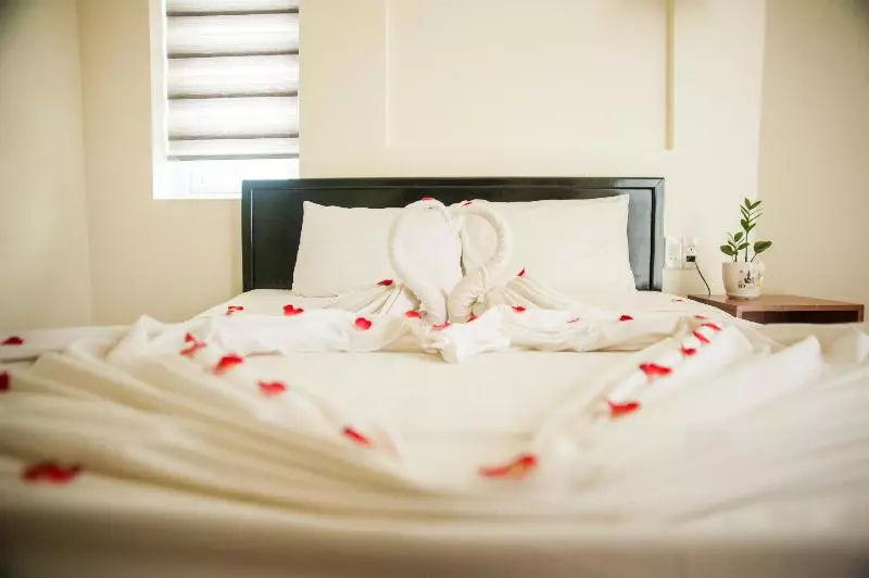 هتل Hue Four Seasons