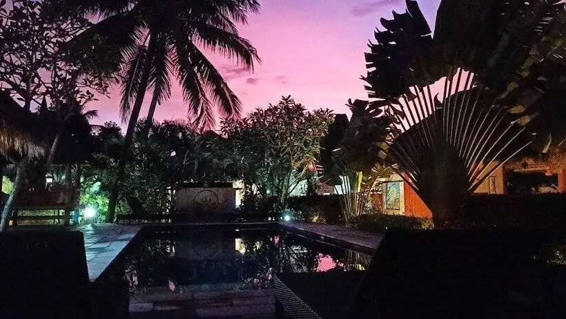 Отель Mama Bella's Retreat