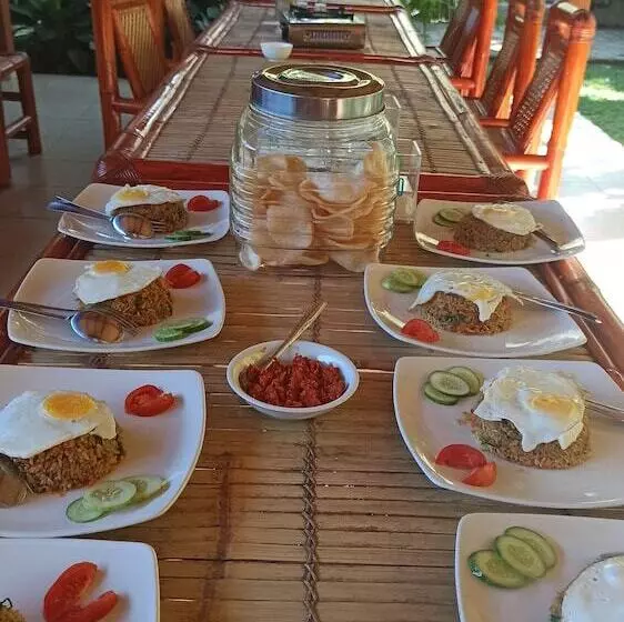 Отель Mama Bella's Retreat