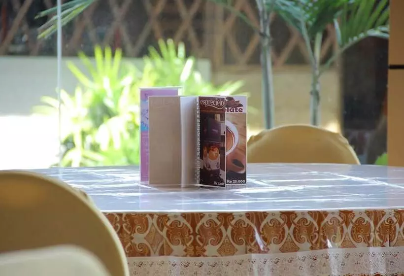 Отель Sepinggan