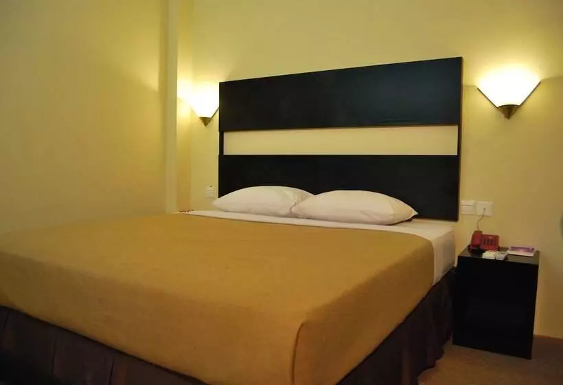 Отель Sepinggan