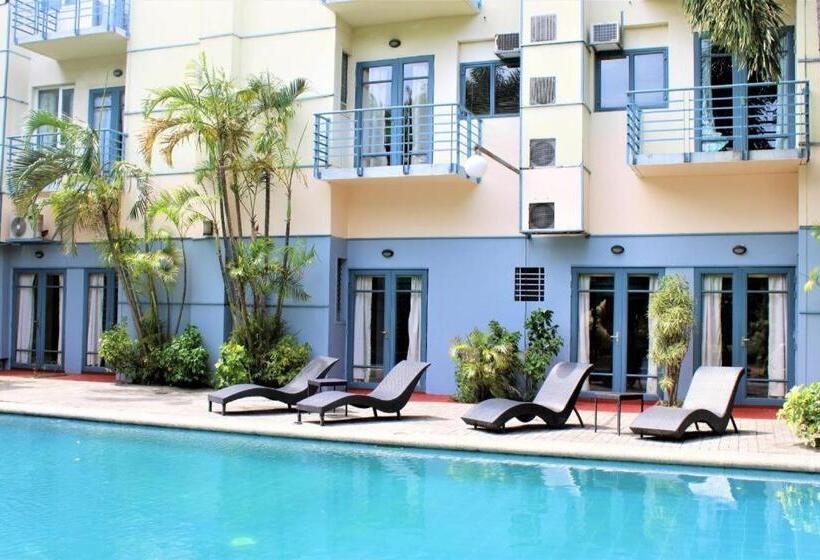 בית מלון כפרי Technopark