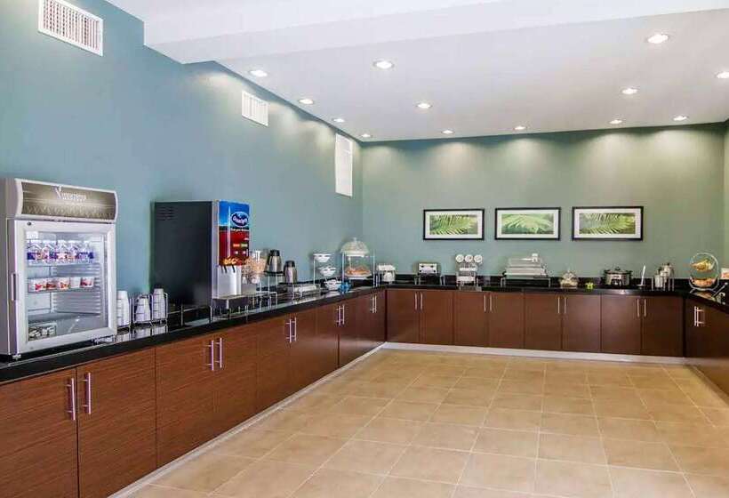 هتل Wingate By Wyndham Longview North