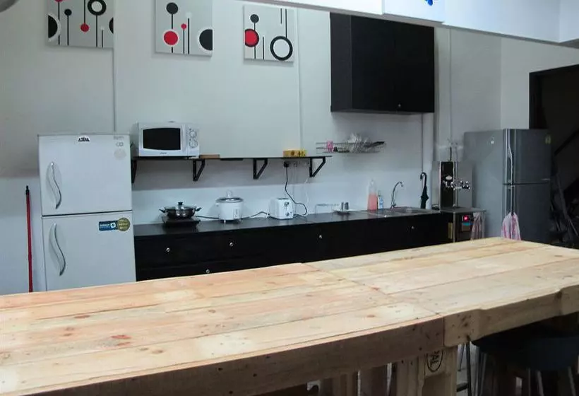 هاستل Lofi Inn Hamilton