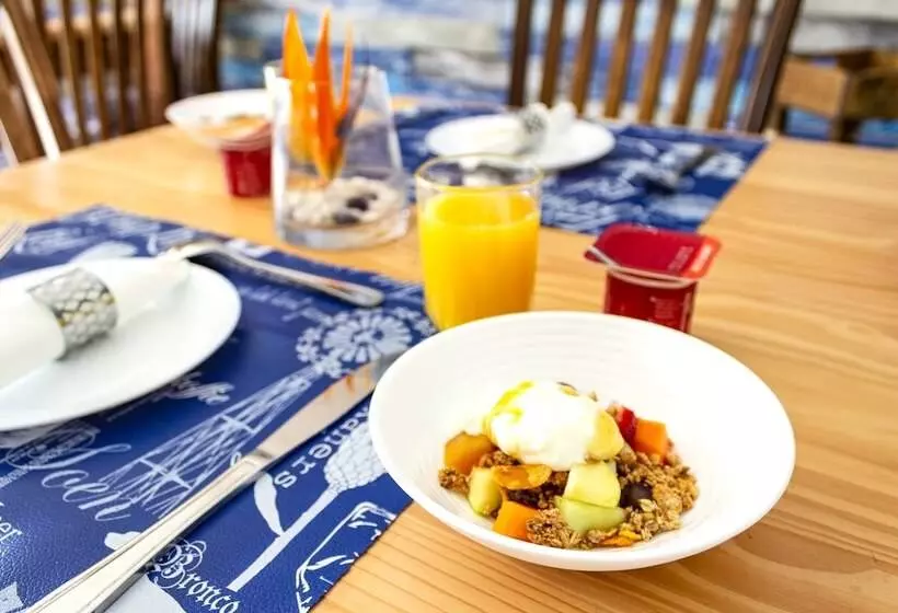 Bed and Breakfast Marlin Lodge St Lucia