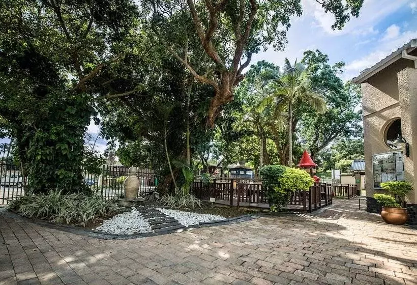 First Group Lake View Cabanas