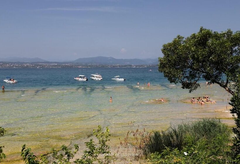 Отель Fiordaliso