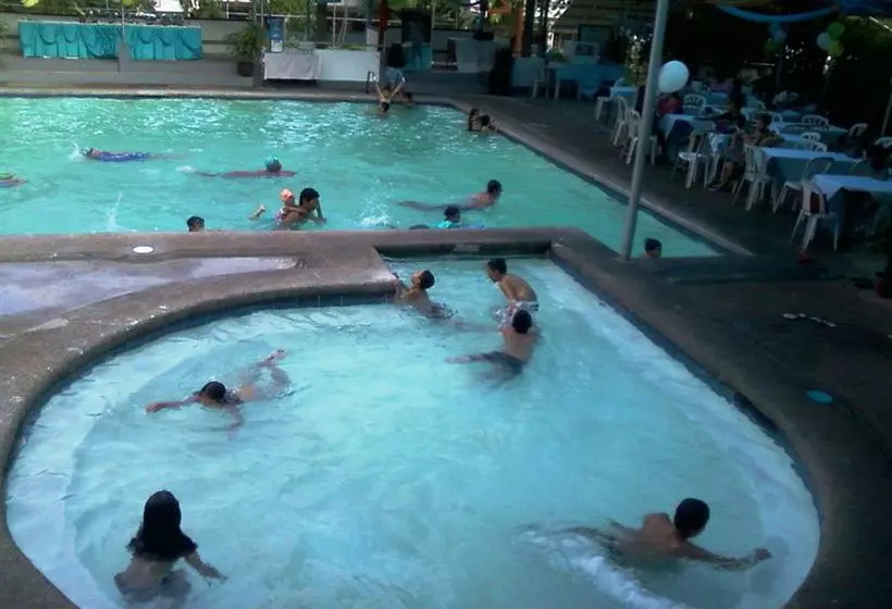 Hotel Green Heights Business & Convention Center