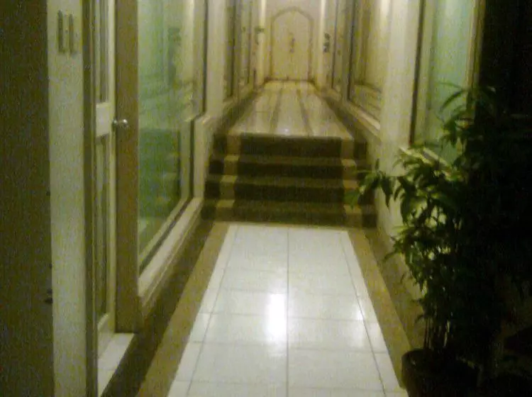 Hotel Green Heights Business & Convention Center