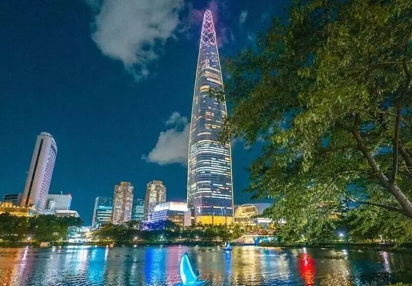 בית מלון כפרי Lex Tourist