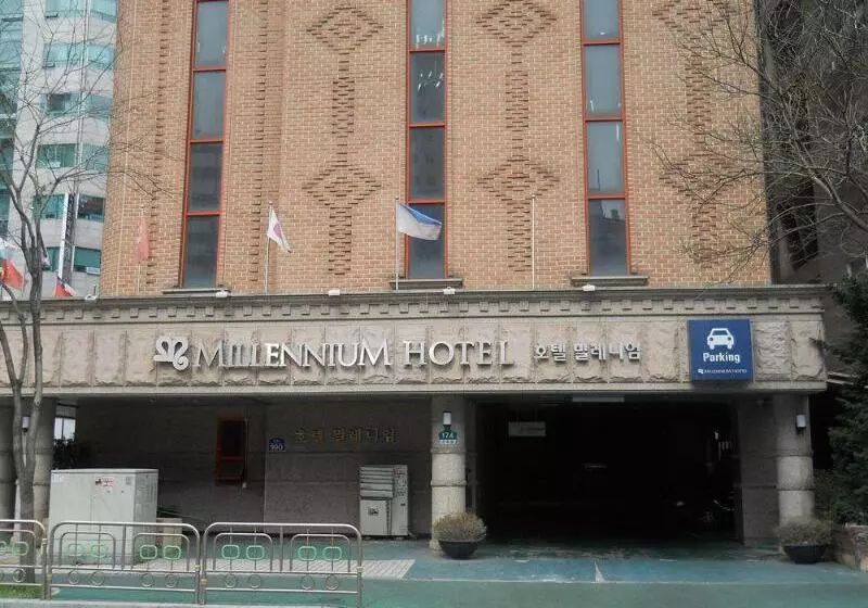 Hotelli Millennium
