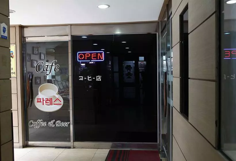 هتل Palace Namdaemun