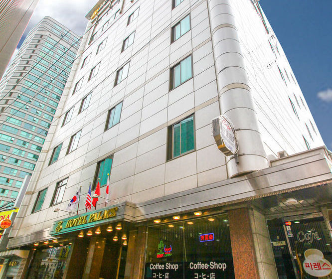 בית מלון כפרי Palace Namdaemun