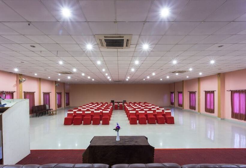 هتل Seven Limited