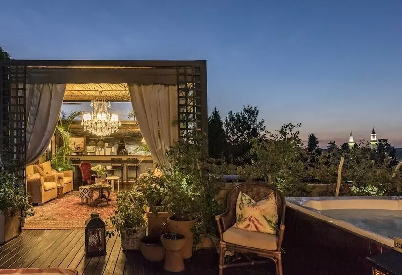 Отель The Residence