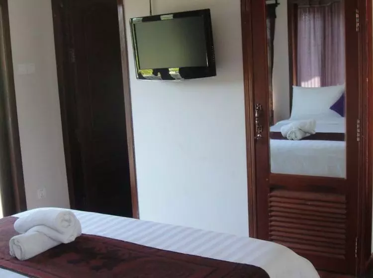 ホテル EOcambo Villa