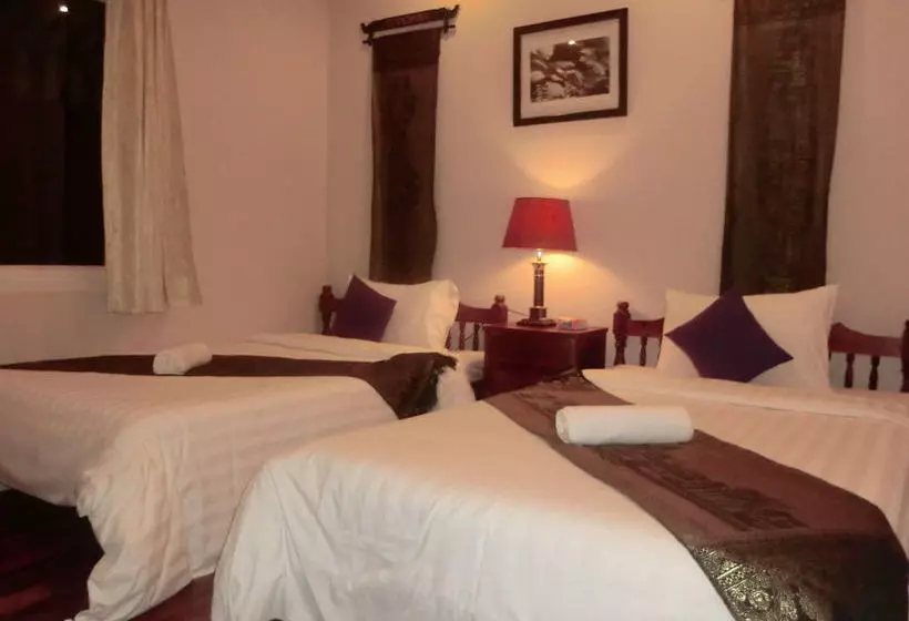 ホテル EOcambo Villa