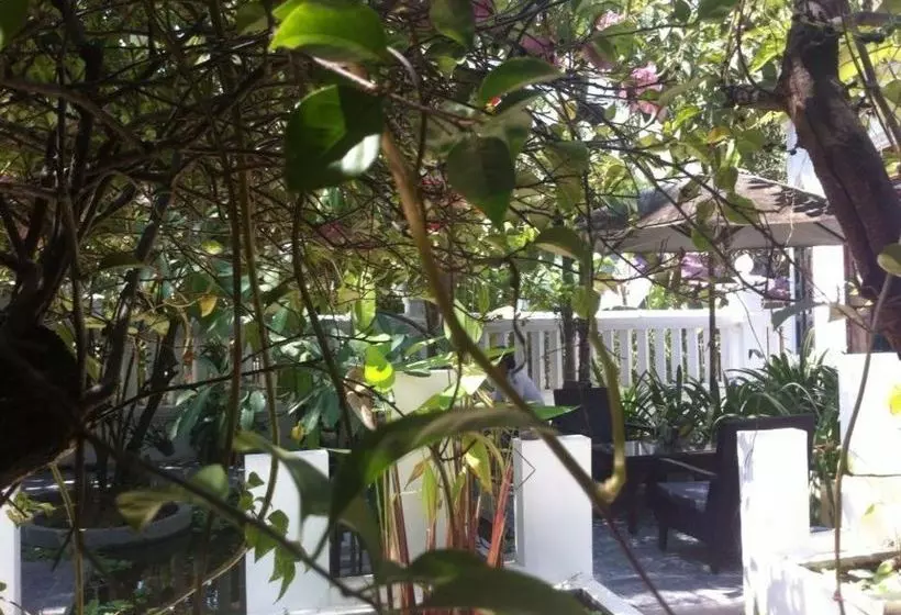 ホテル EOcambo Villa