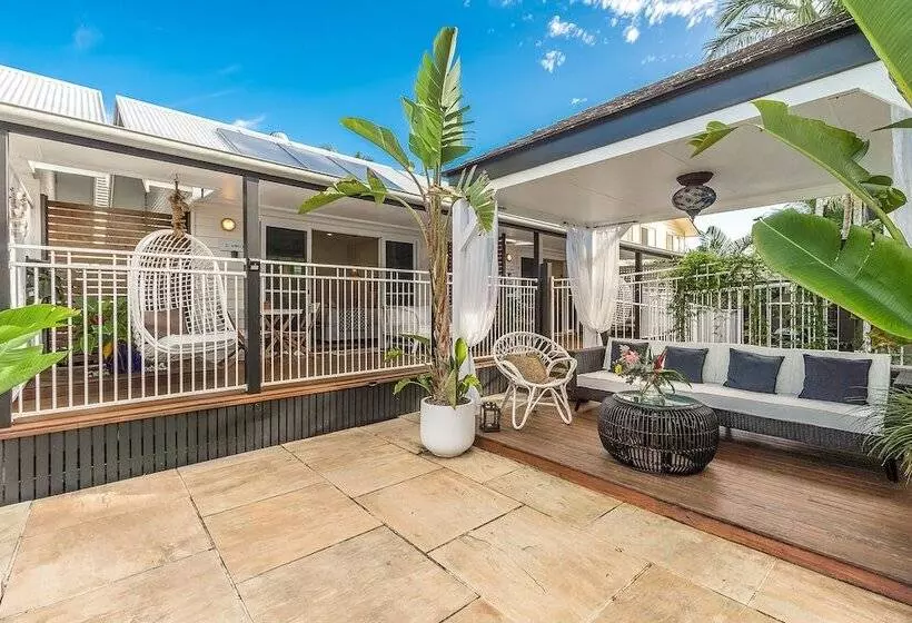 膳宿费 Azur Byron Bay