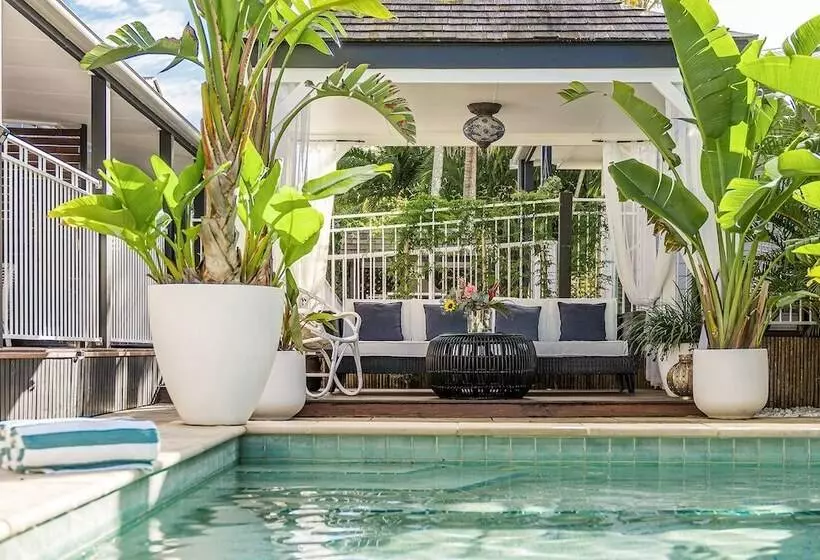 膳宿费 Azur Byron Bay