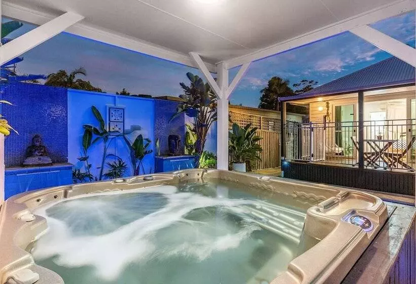 膳宿费 Azur Byron Bay