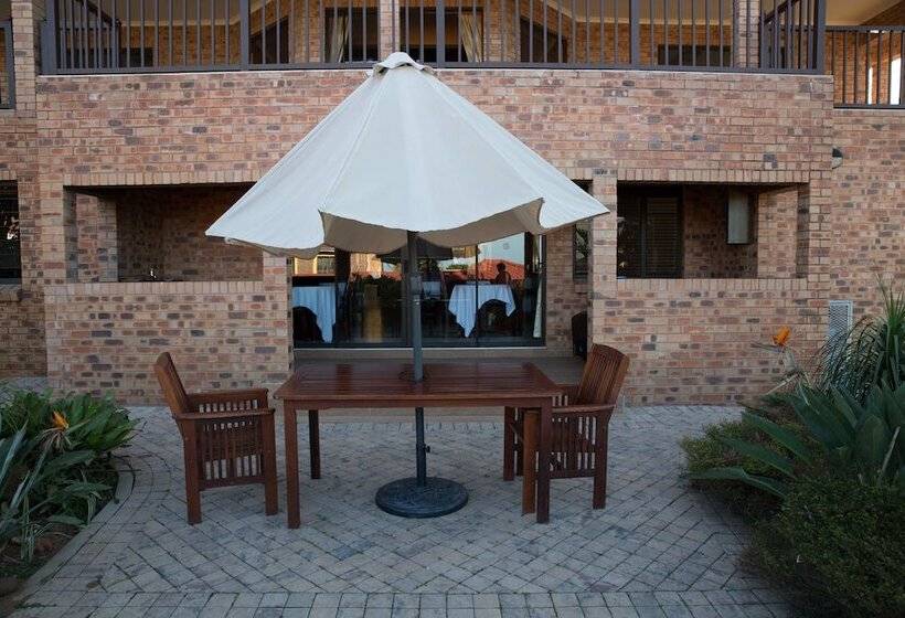 بنسيون Milkwood Mansion