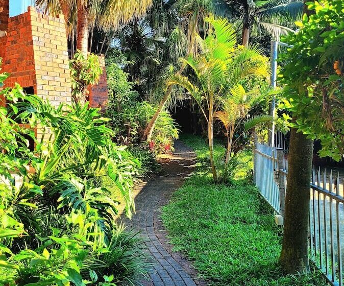 Perna Perna Lodge St Lucia