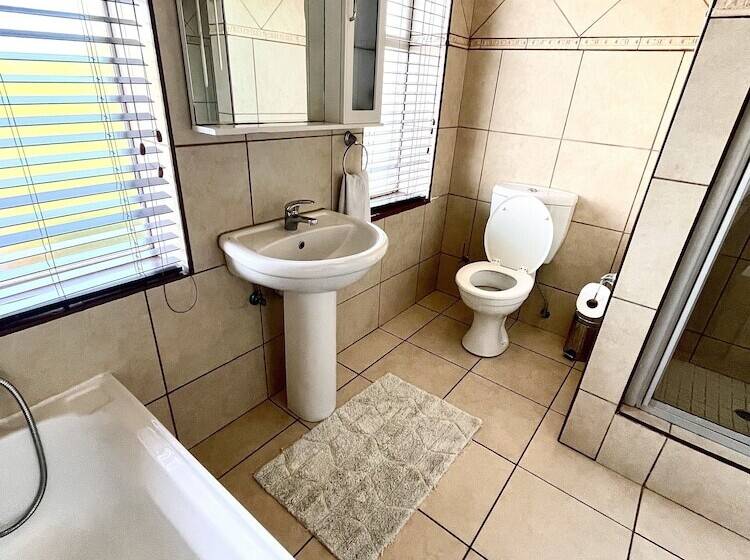 Perna Perna Lodge St Lucia