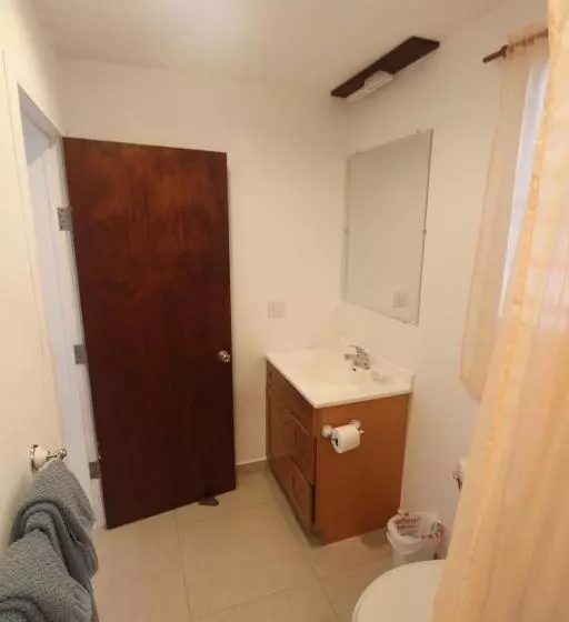 The Horny Toad Guest House