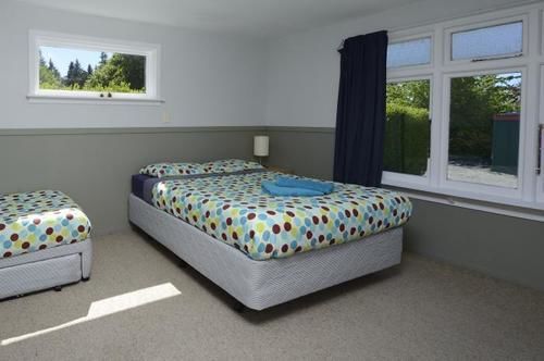 הוסטל Jack In The Green Garden Rooms