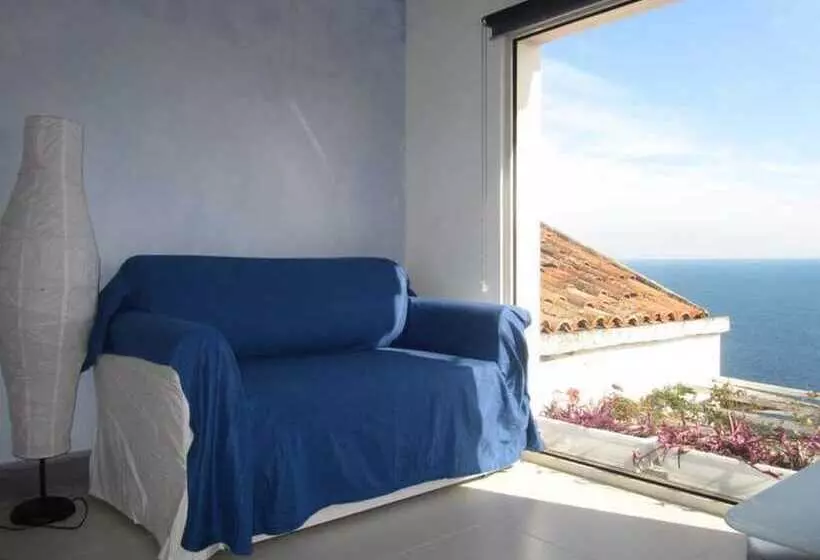 Come In Sicily La Pietra Monaca