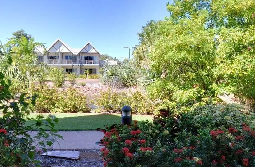 Freshwater East Kimberley Apartments