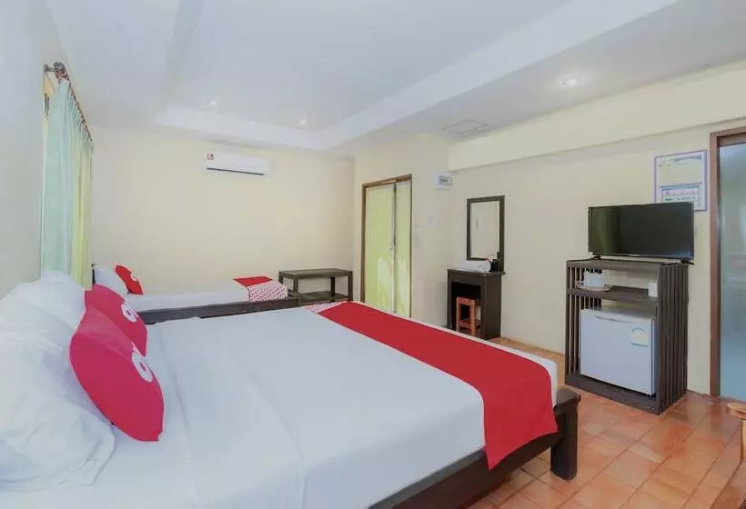 בית מלון כפרי Baanbali Beach Resort