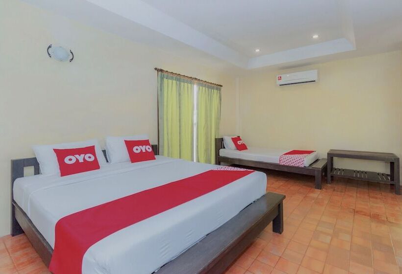 בית מלון כפרי Baanbali Beach Resort