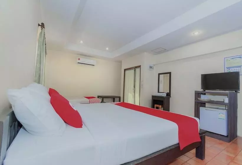 בית מלון כפרי Baanbali Beach Resort