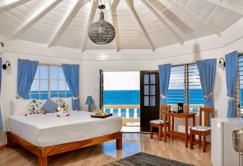 هتل Beyond Sunset Resort & Villas
