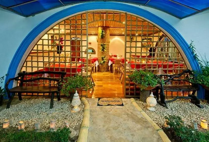 هتل Floral Villarosa