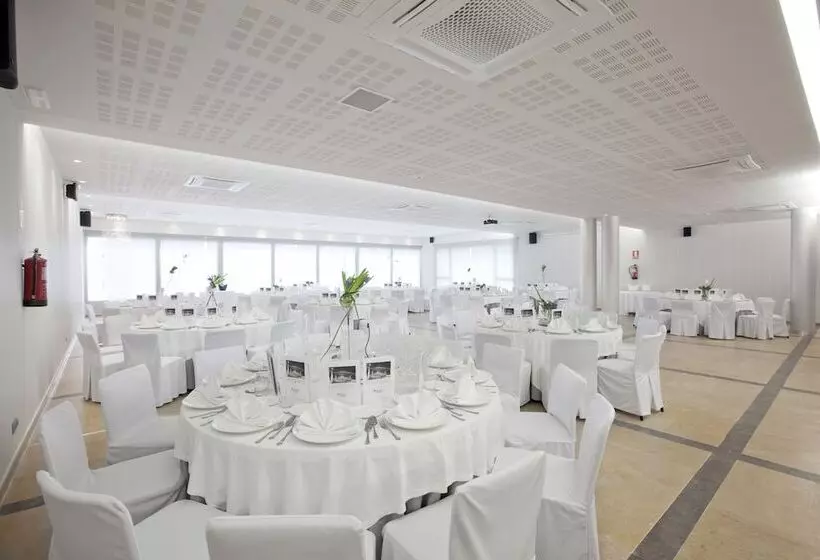 בית מלון כפרי Mas Monzon