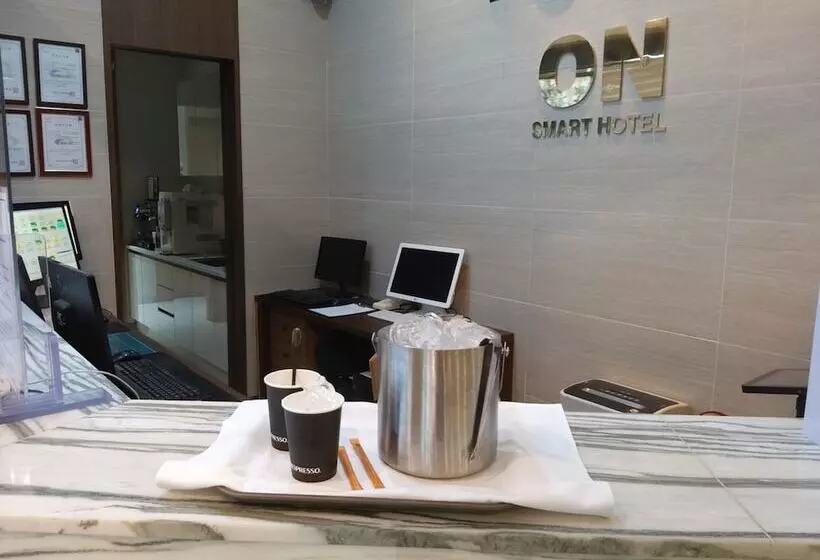 Hotel On Smart