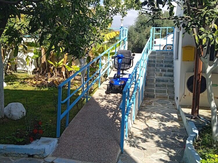 Kastro Studios Apartments