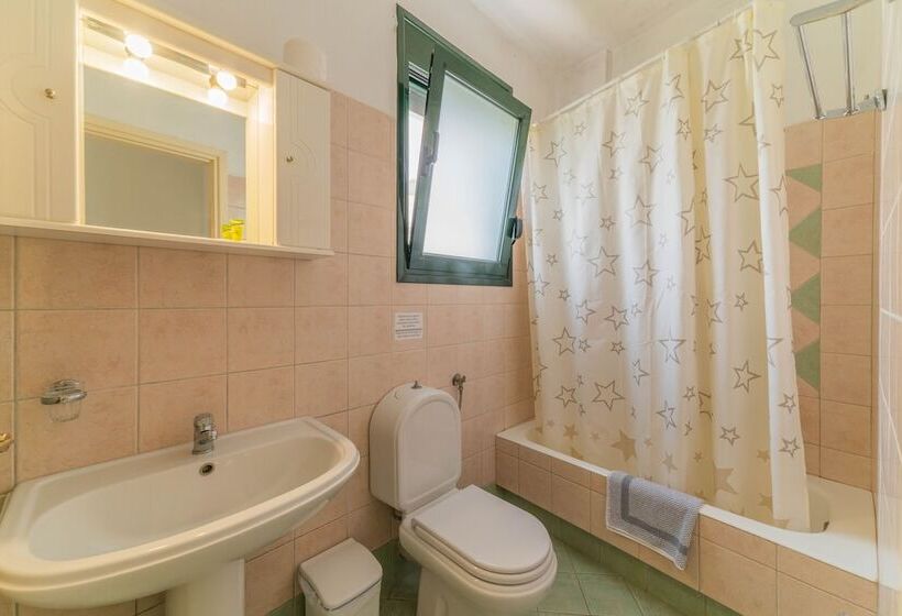 Kastro Studios Apartments